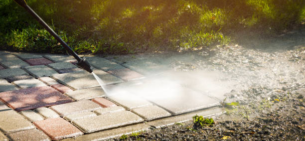Best Gutter Cleaning  in Spring, TX